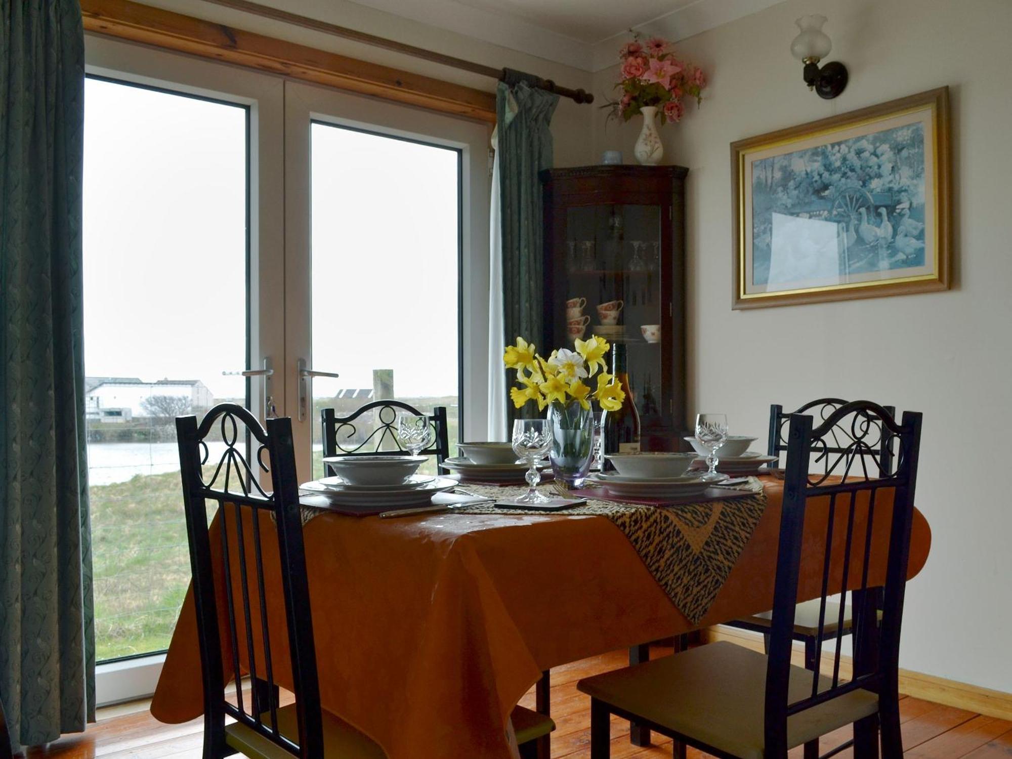 Bute Cottage Daliburgh  Экстерьер фото